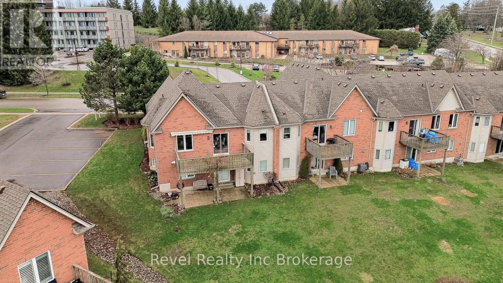 127 Ferguson Drive, Woodstock (Woodstock - South), Ontario  N4V 1H4 - Photo 26 - X12996202