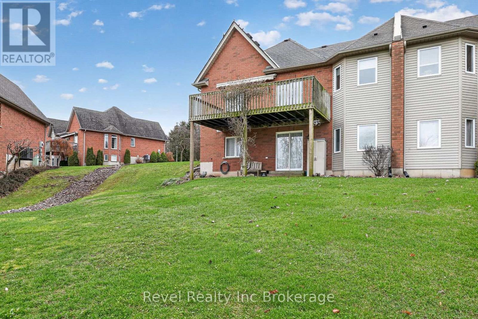 127 Ferguson Drive, Woodstock (Woodstock - South), Ontario  N4V 1H4 - Photo 28 - X12996202