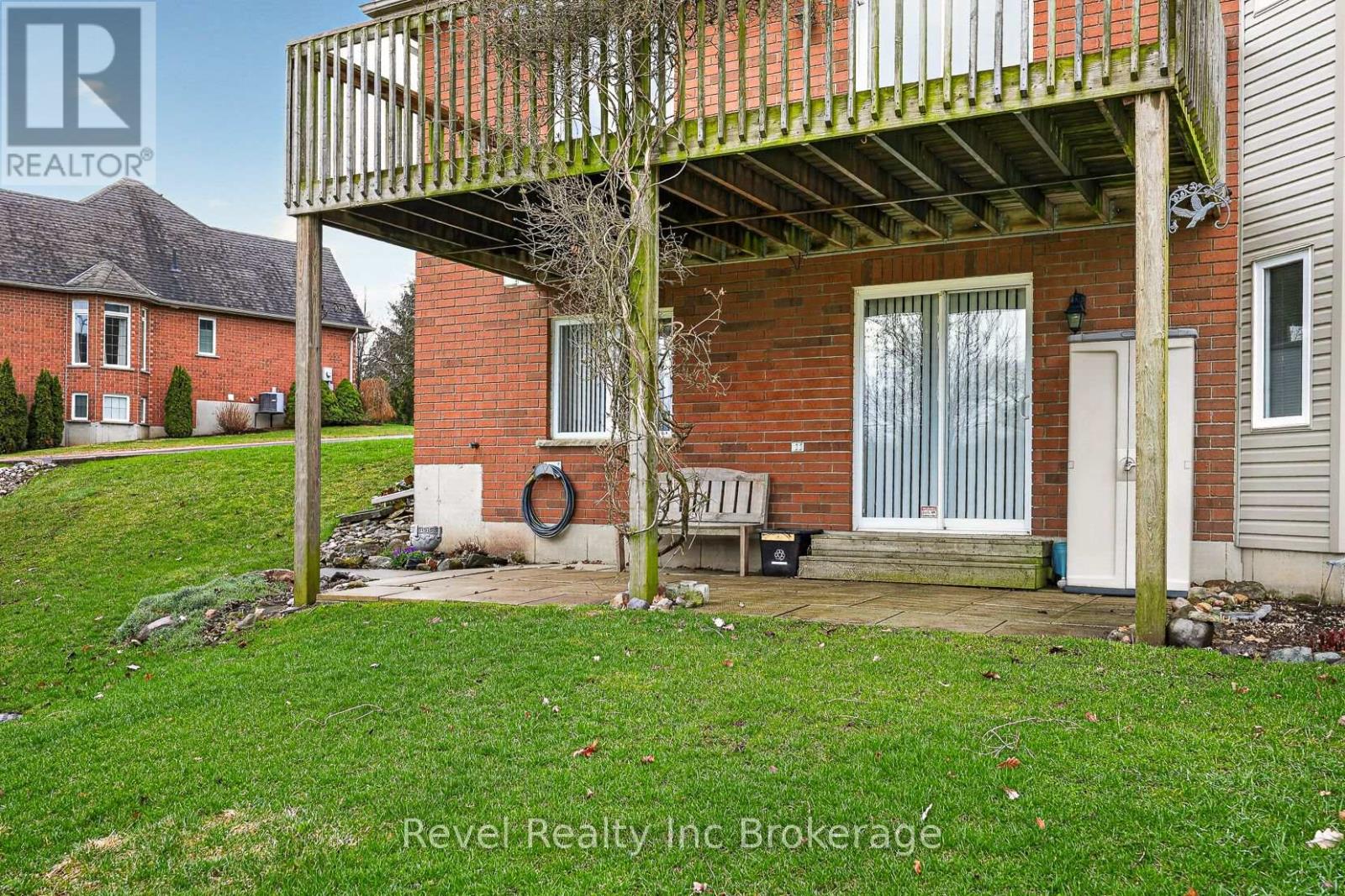 127 Ferguson Drive, Woodstock (Woodstock - South), Ontario  N4V 1H4 - Photo 29 - X12996202