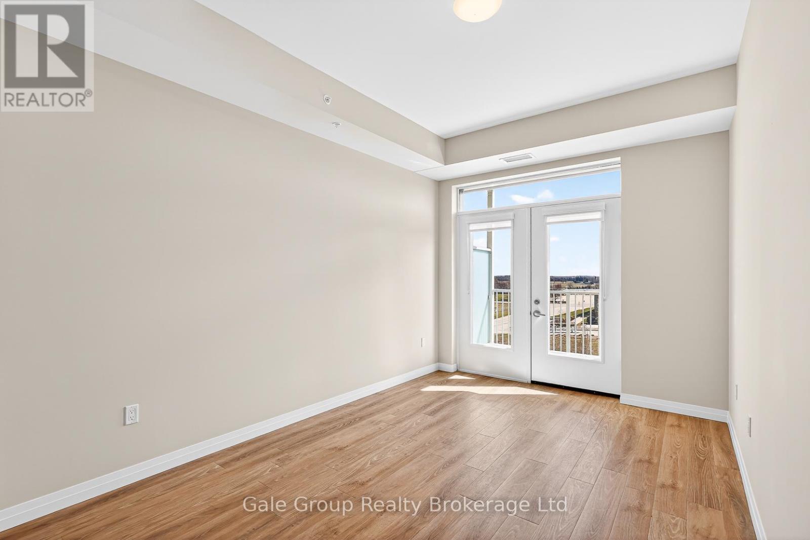 110 - 785 Southwood Way, Woodstock (Woodstock - South), Ontario  N4V 1G5 - Photo 5 - X12999726