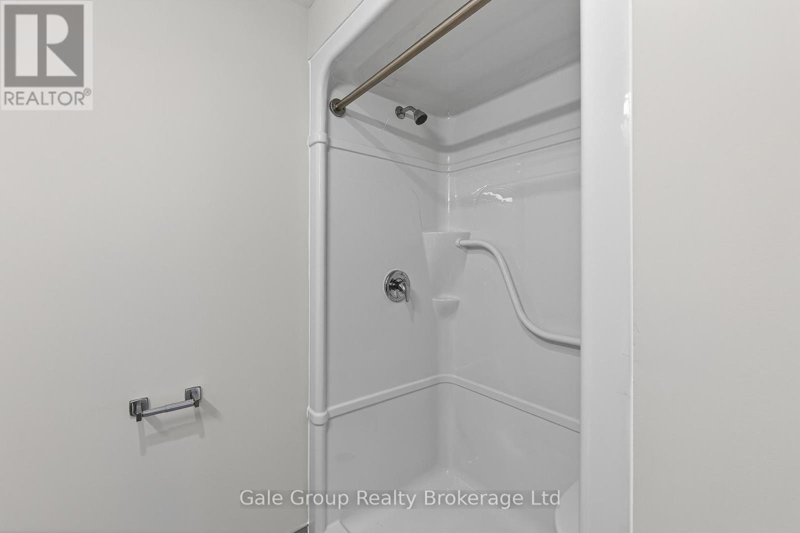 110 - 785 Southwood Way, Woodstock (Woodstock - South), Ontario  N4V 1G5 - Photo 9 - X12999726