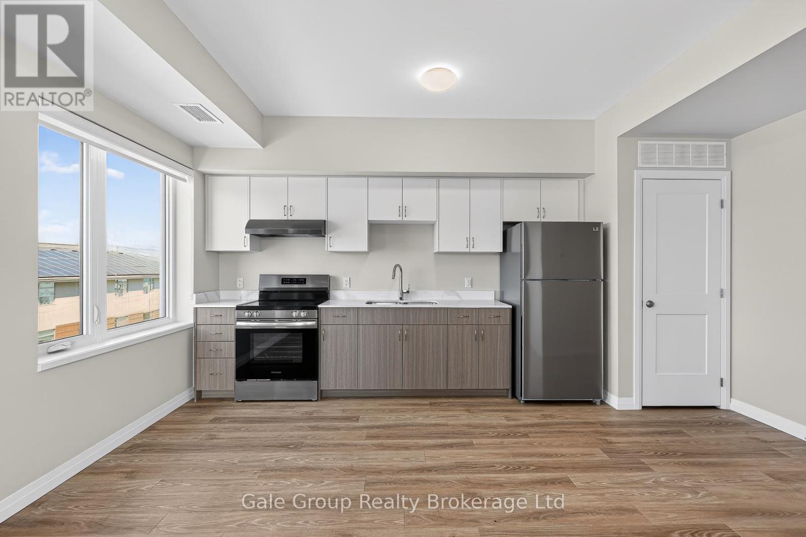 201 - 785 Southwood Way, Woodstock (Woodstock - South), Ontario  N4V 1G5 - Photo 10 - X12999728