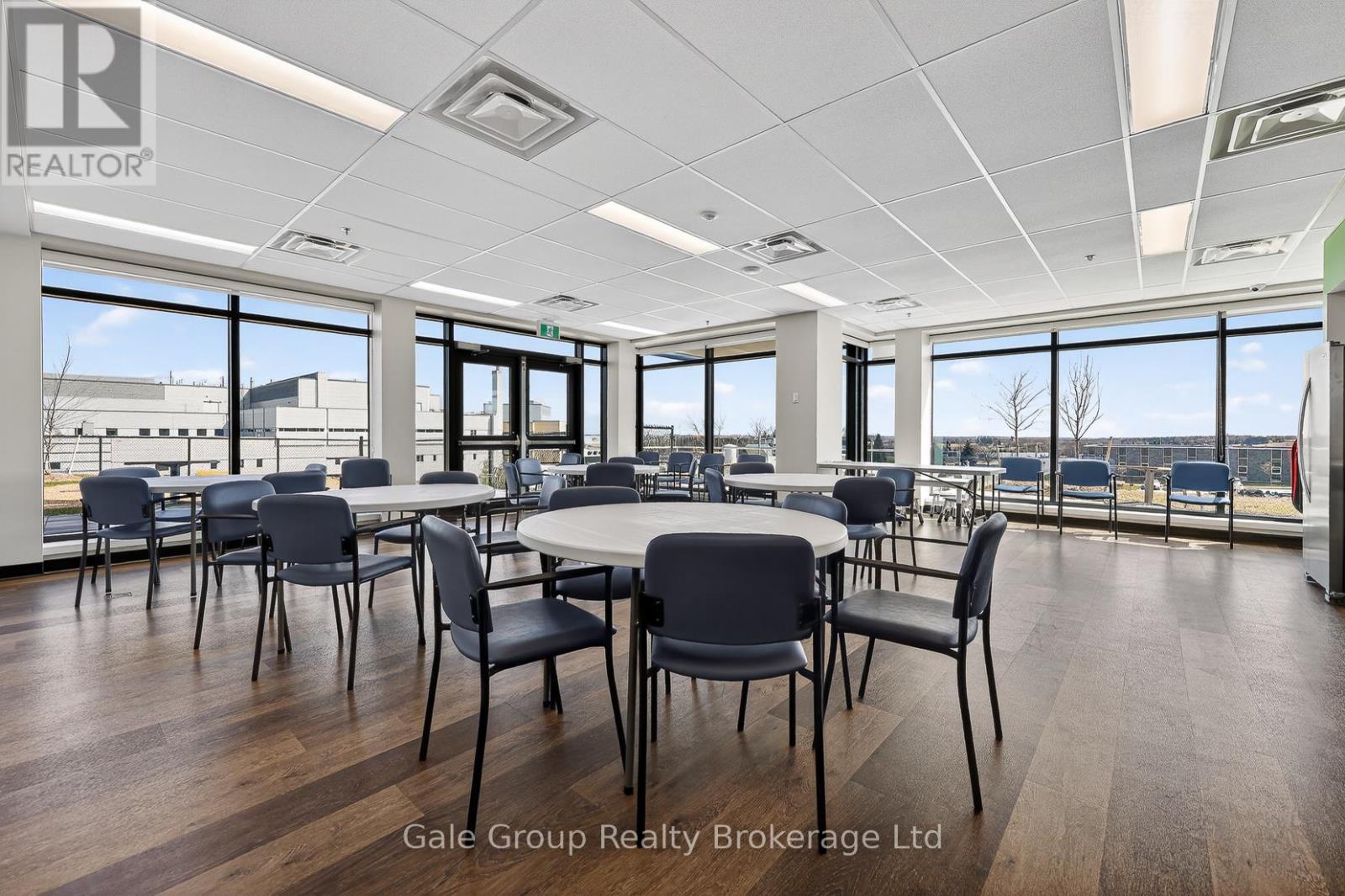 314 - 785 Southwood Way, Woodstock (Woodstock - South), Ontario  N4V 1G5 - Photo 18 - X12999730