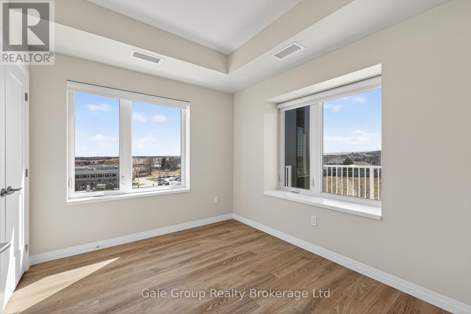 314 - 785 Southwood Way, Woodstock (Woodstock - South), Ontario  N4V 1G5 - Photo 8 - X12999730