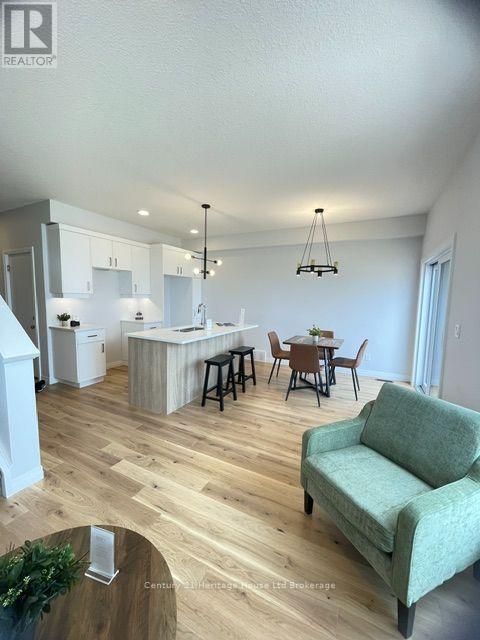 311 Kading Crescent, Woodstock (Woodstock - South), Ontario  N4S 0G6 - Photo 3 - X13004172