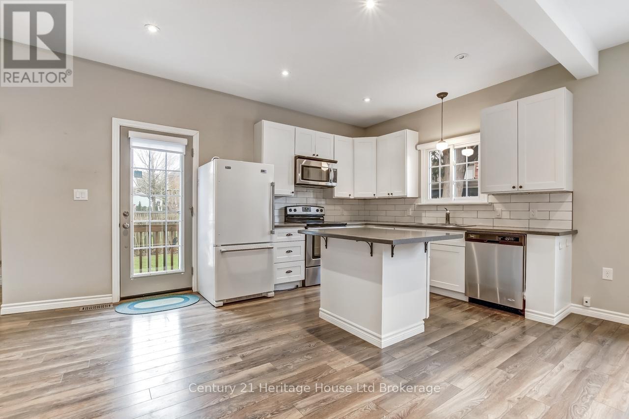 137 Wonham Street S, Ingersoll (Ingersoll - South), Ontario  N5C 2Y9 - Photo 8 - X13005206