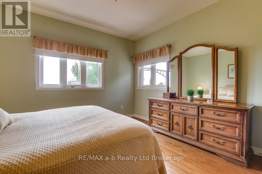 717 Garden Court Crescent, Woodstock (Woodstock - North), Ontario  N4T 0A2 - Photo 13 - X13005388