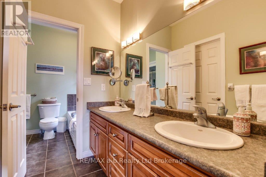 717 Garden Court Crescent, Woodstock (Woodstock - North), Ontario  N4T 0A2 - Photo 15 - X13005388