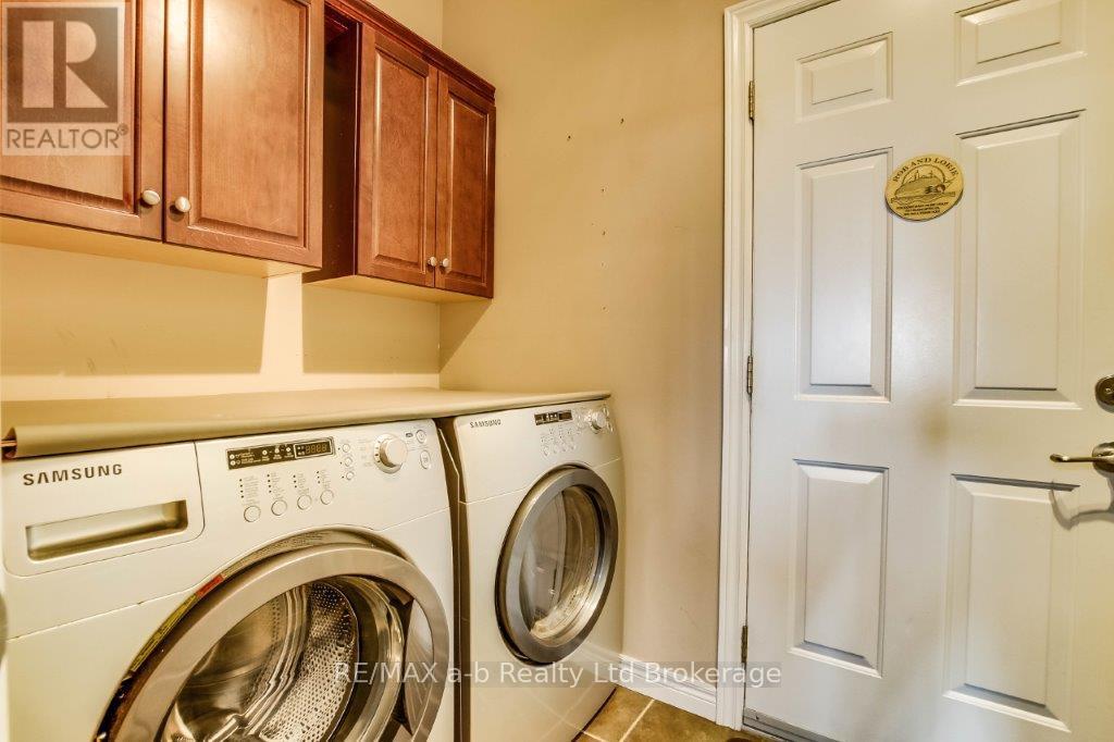 717 Garden Court Crescent, Woodstock (Woodstock - North), Ontario  N4T 0A2 - Photo 19 - X13005388