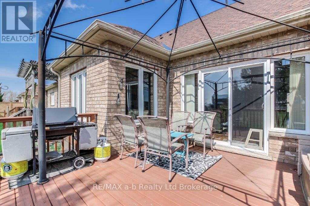 717 Garden Court Crescent, Woodstock (Woodstock - North), Ontario  N4T 0A2 - Photo 31 - X13005388