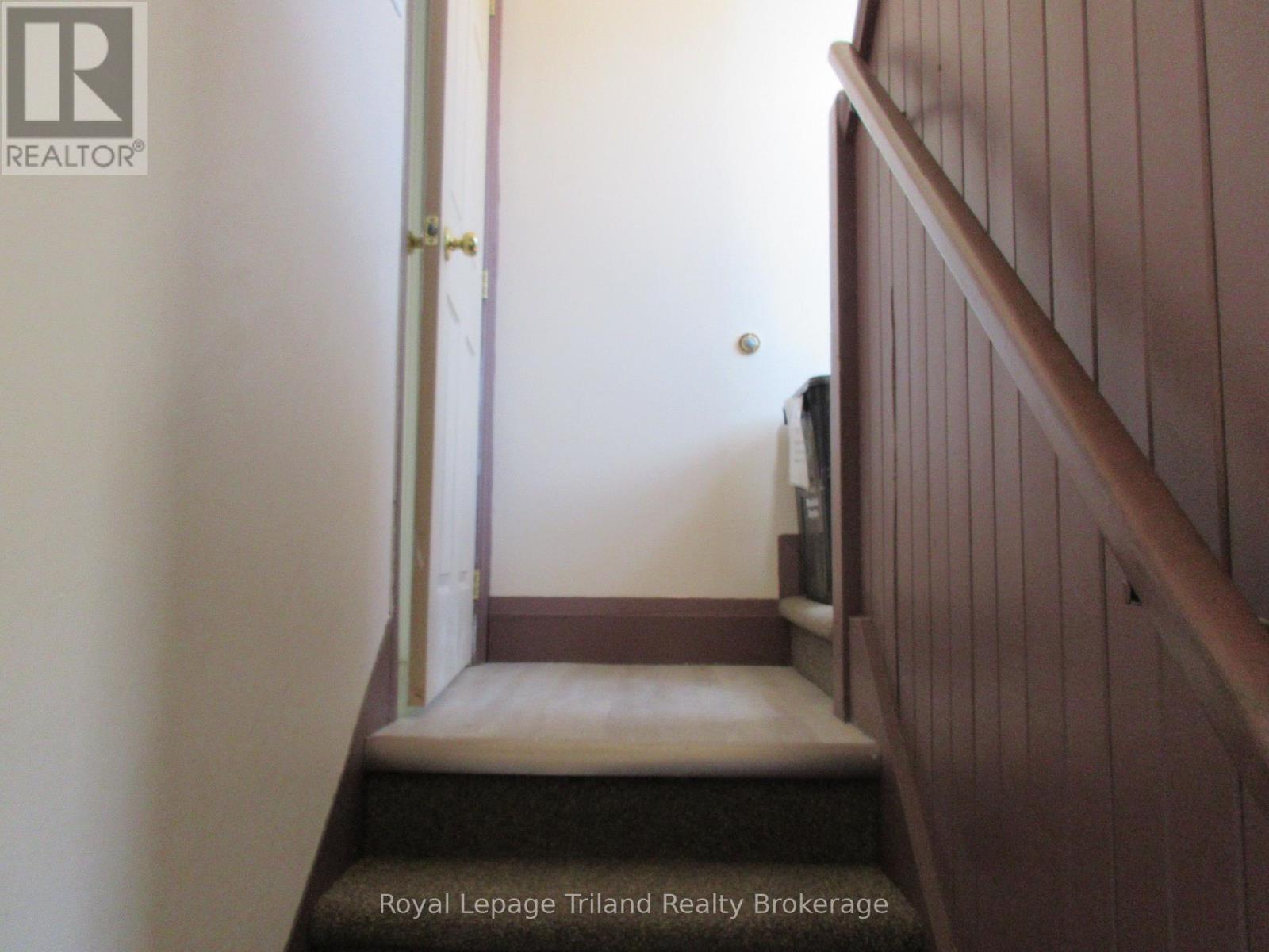 2 - 28 Wellington Street N, Woodstock (Woodstock - North), Ontario  N4S 6P3 - Photo 2 - X13005526