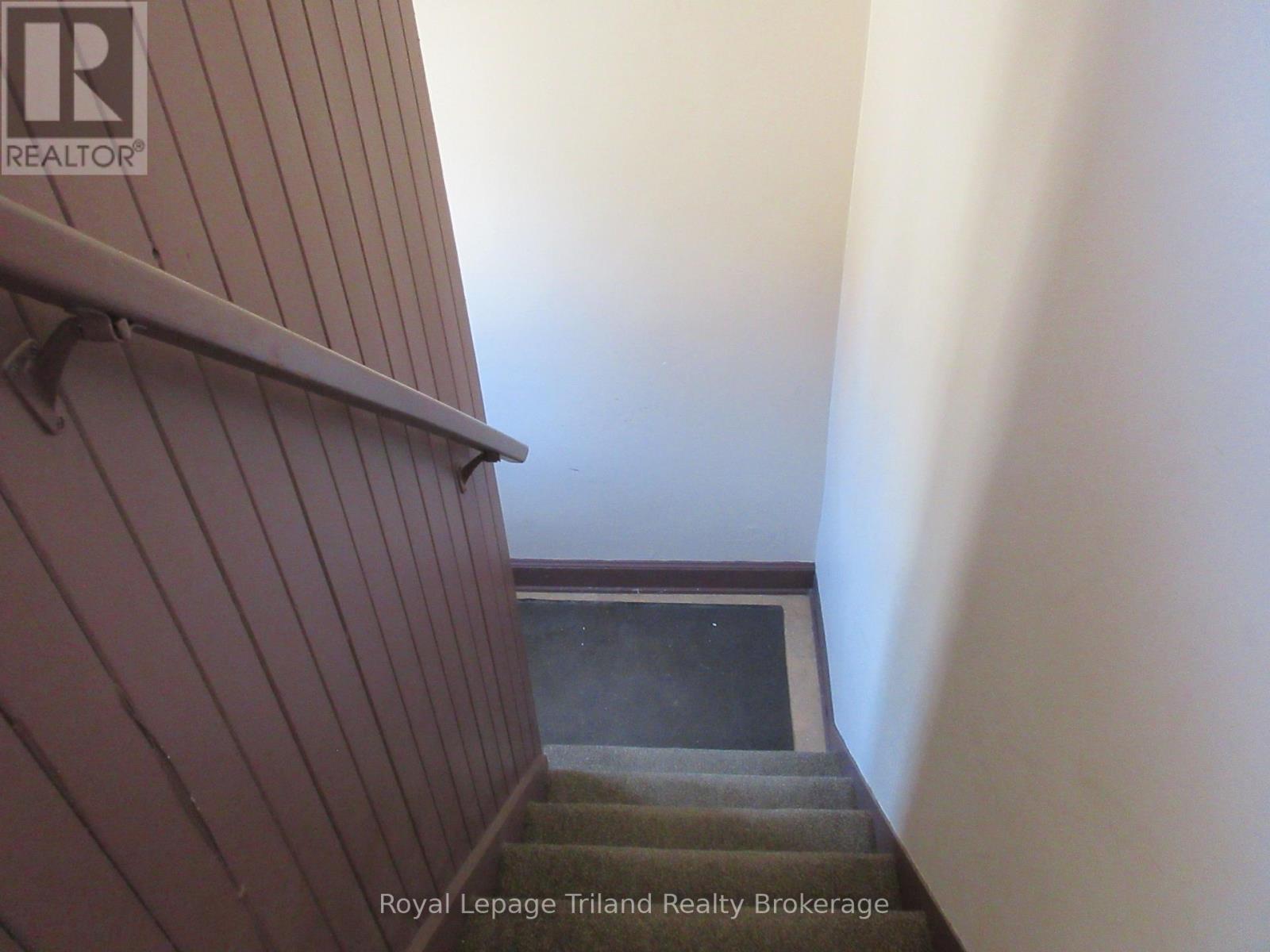 2 - 28 Wellington Street N, Woodstock (Woodstock - North), Ontario  N4S 6P3 - Photo 4 - X13005526