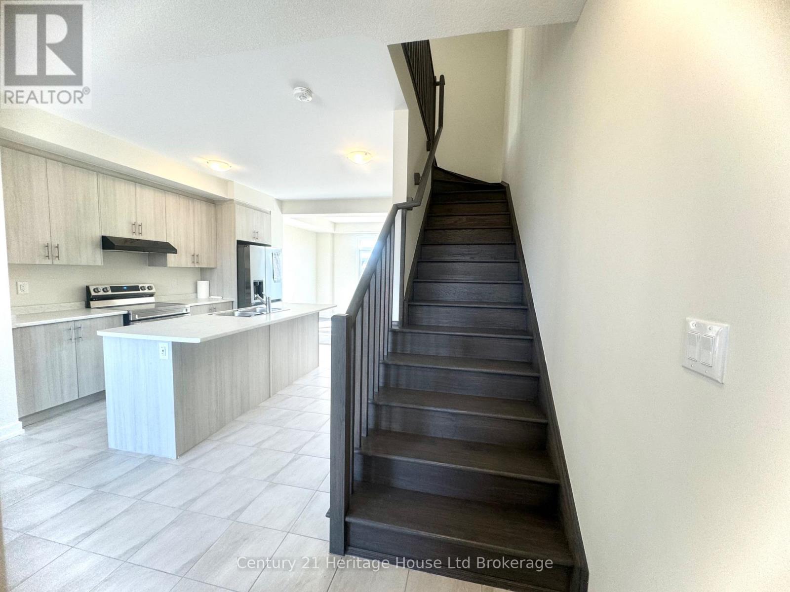 105 Melody Lane, Thorold (Hurricane/merrittville), Ontario  L3B 0L4 - Photo 14 - X13006440