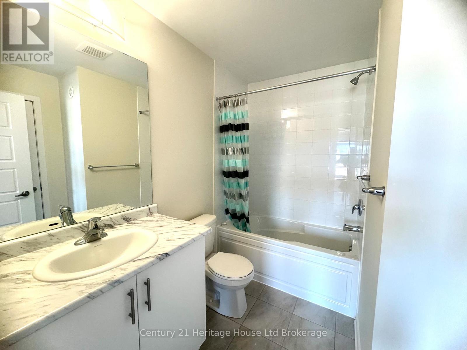 105 Melody Lane, Thorold (Hurricane/merrittville), Ontario  L3B 0L4 - Photo 21 - X13006440