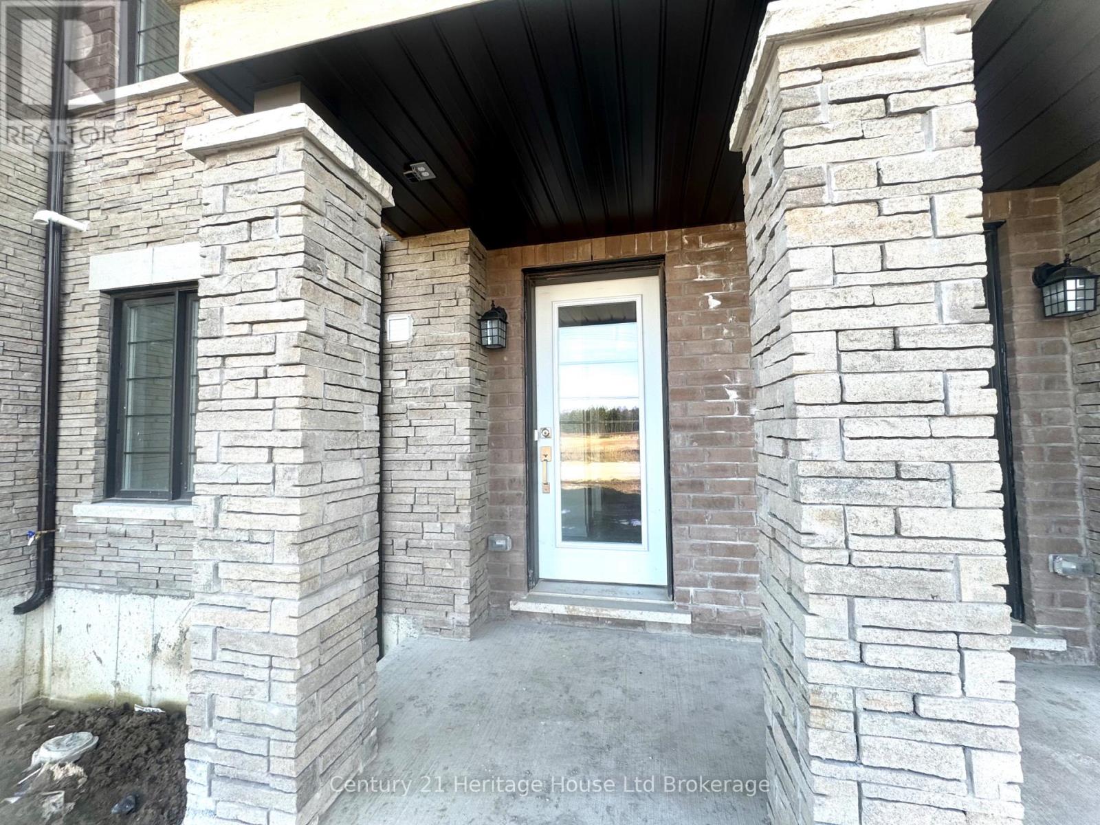 105 Melody Lane, Thorold (Hurricane/merrittville), Ontario  L3B 0L4 - Photo 3 - X13006440