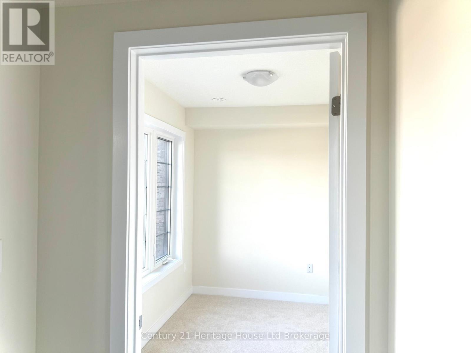 105 Melody Lane, Thorold (Hurricane/merrittville), Ontario  L3B 0L4 - Photo 7 - X13006440