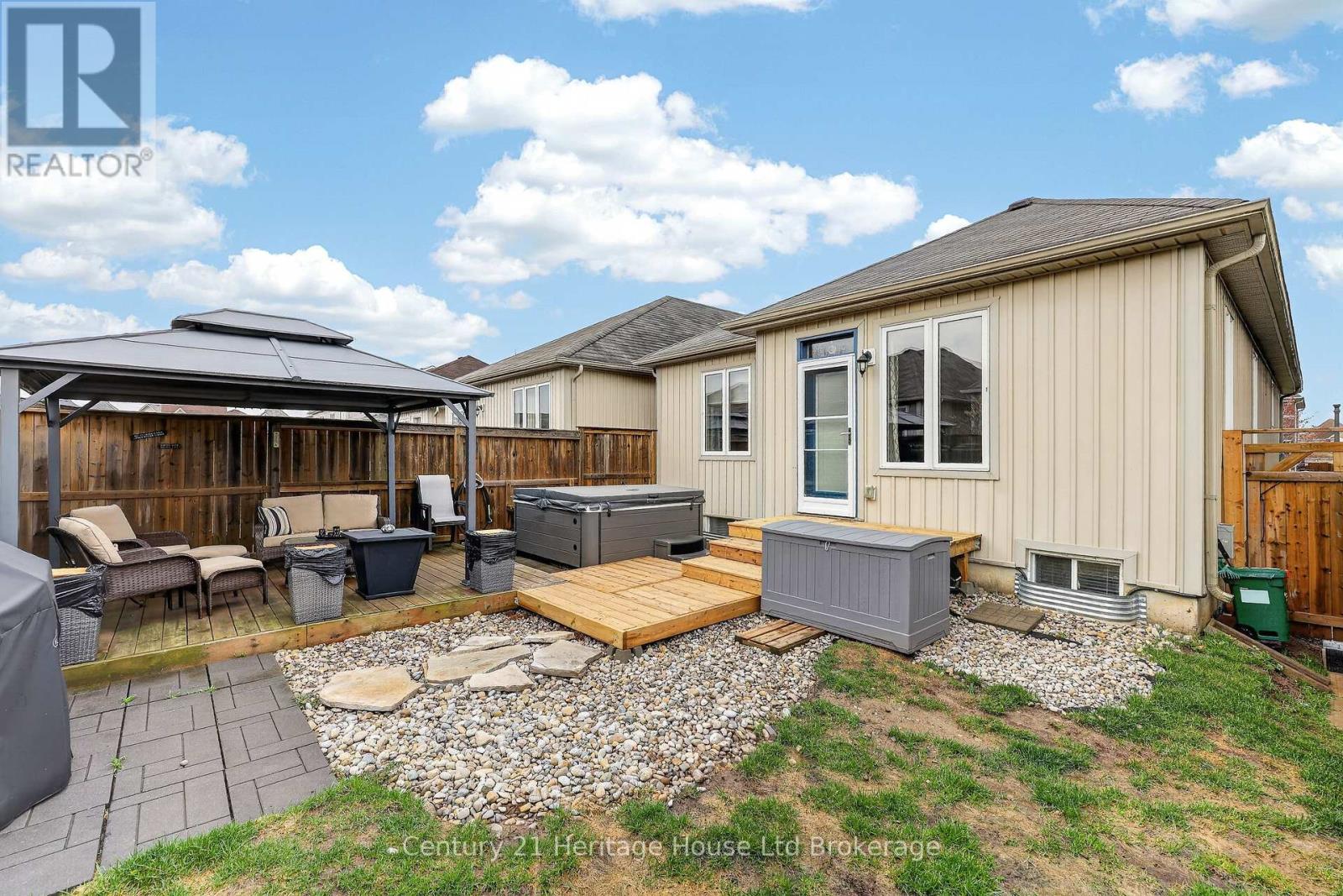 228 Palmer Lane, Woodstock (Woodstock - North), Ontario  N4T 0G5 - Photo 28 - X13007292