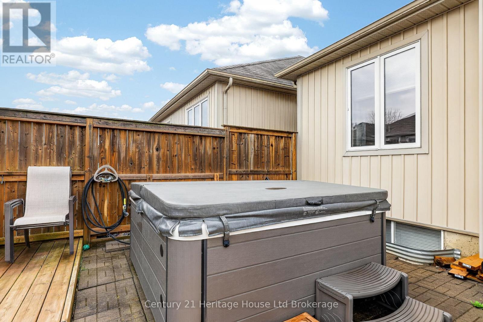 228 Palmer Lane, Woodstock (Woodstock - North), Ontario  N4T 0G5 - Photo 32 - X13007292