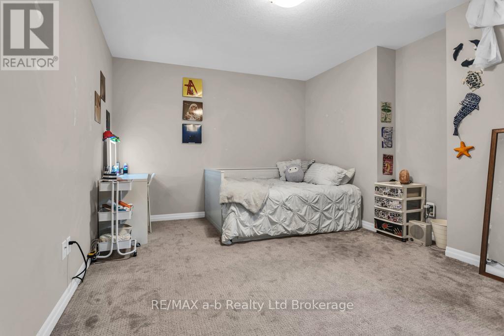 241 Wilson Avenue, Tillsonburg, Ontario  N4G 0H4 - Photo 26 - X13007412