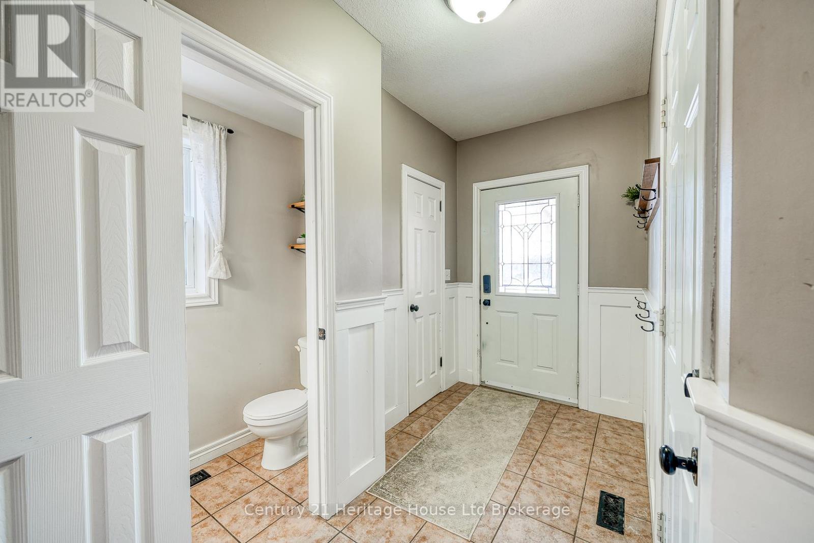 18 Potters Way, Woodstock (Woodstock - South), Ontario  N4S 8Z5 - Photo 15 - X13007486