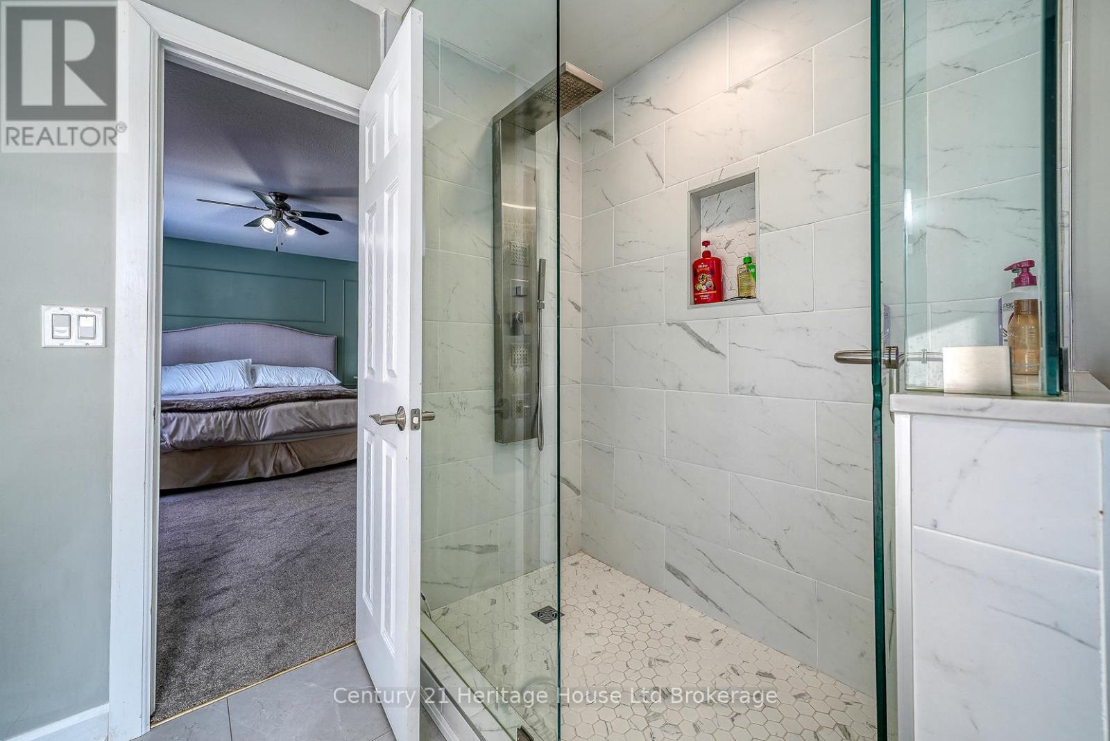 18 Potters Way, Woodstock (Woodstock - South), Ontario  N4S 8Z5 - Photo 21 - X13007486