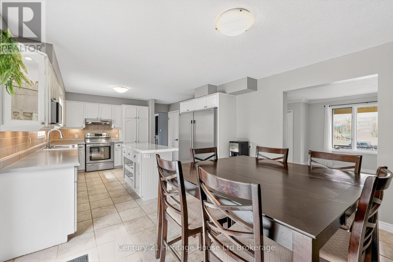 94 Mason Drive, Ingersoll (Ingersoll - South), Ontario  N5C 4A2 - Photo 11 - X13007544