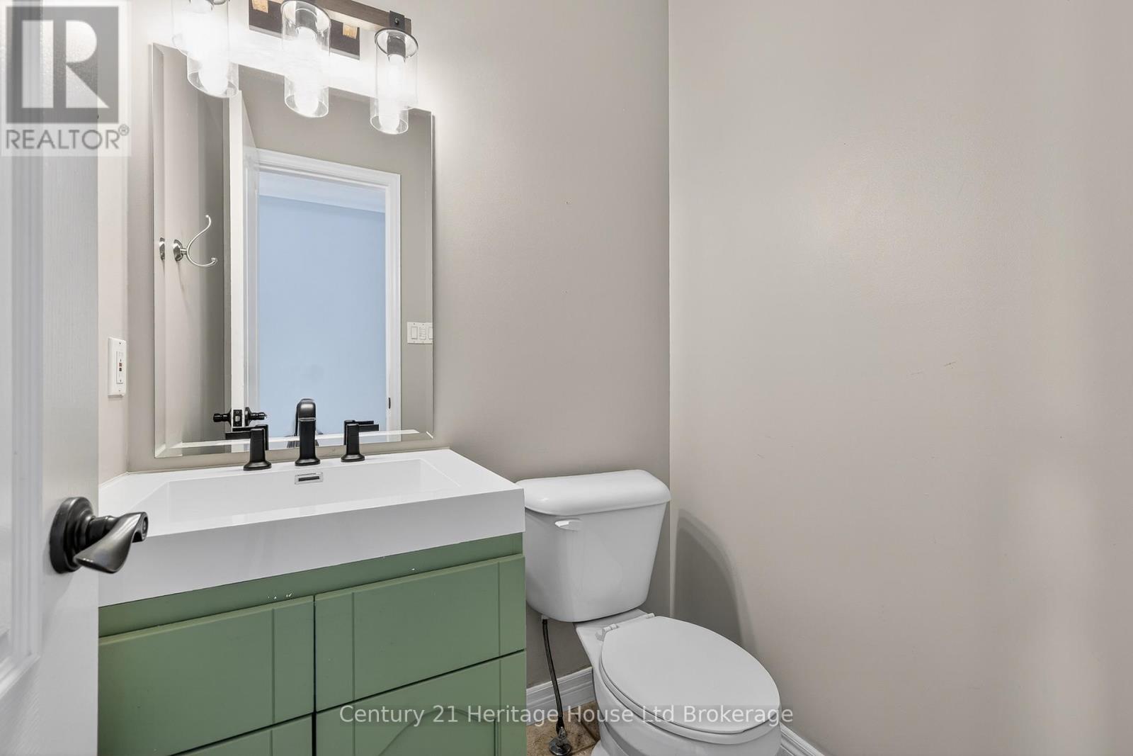 94 Mason Drive, Ingersoll (Ingersoll - South), Ontario  N5C 4A2 - Photo 16 - X13007544