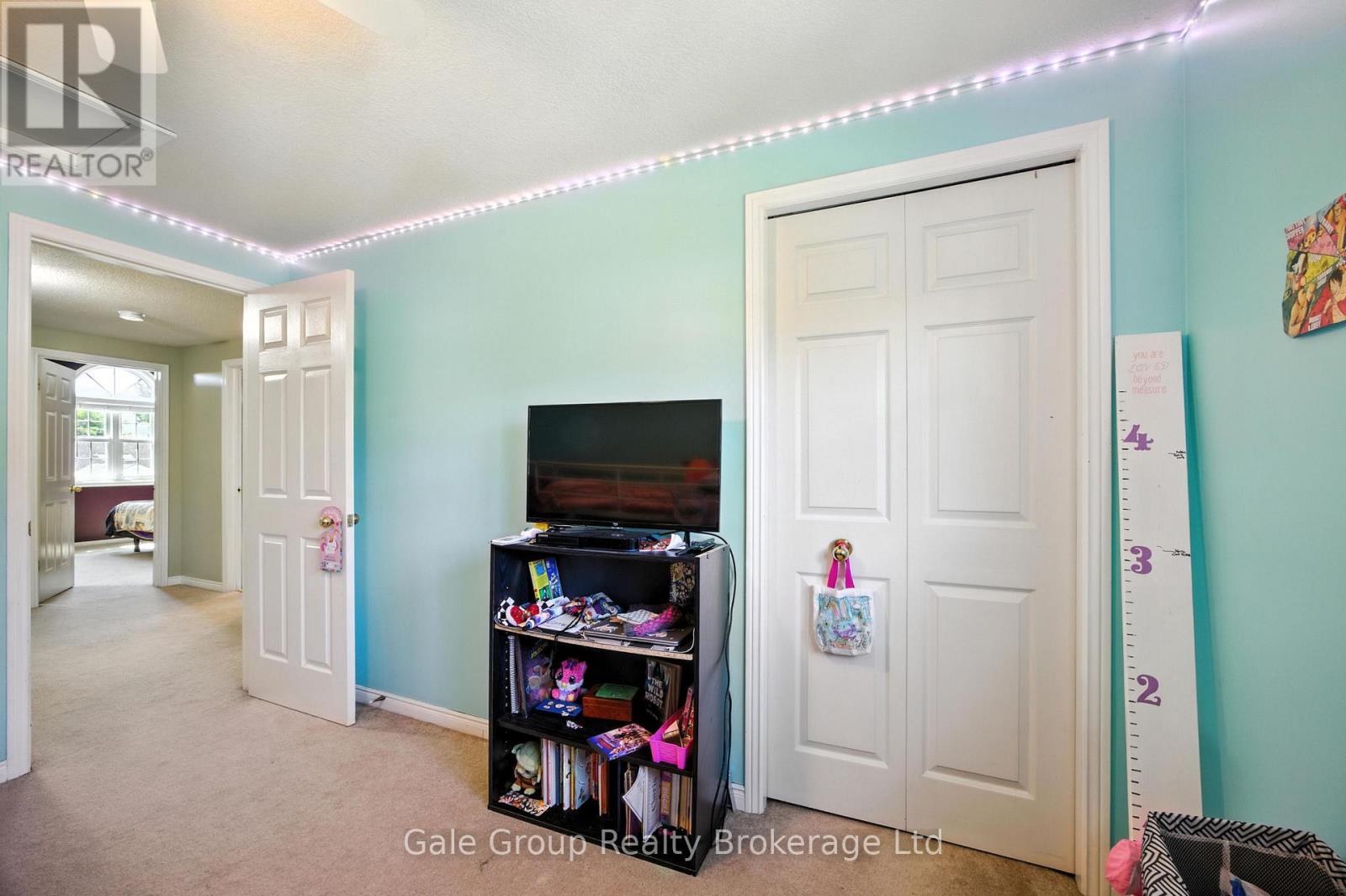 1030 Pearson Drive, Woodstock (Woodstock - North), Ontario  N4S 8V1 - Photo 12 - X13007874