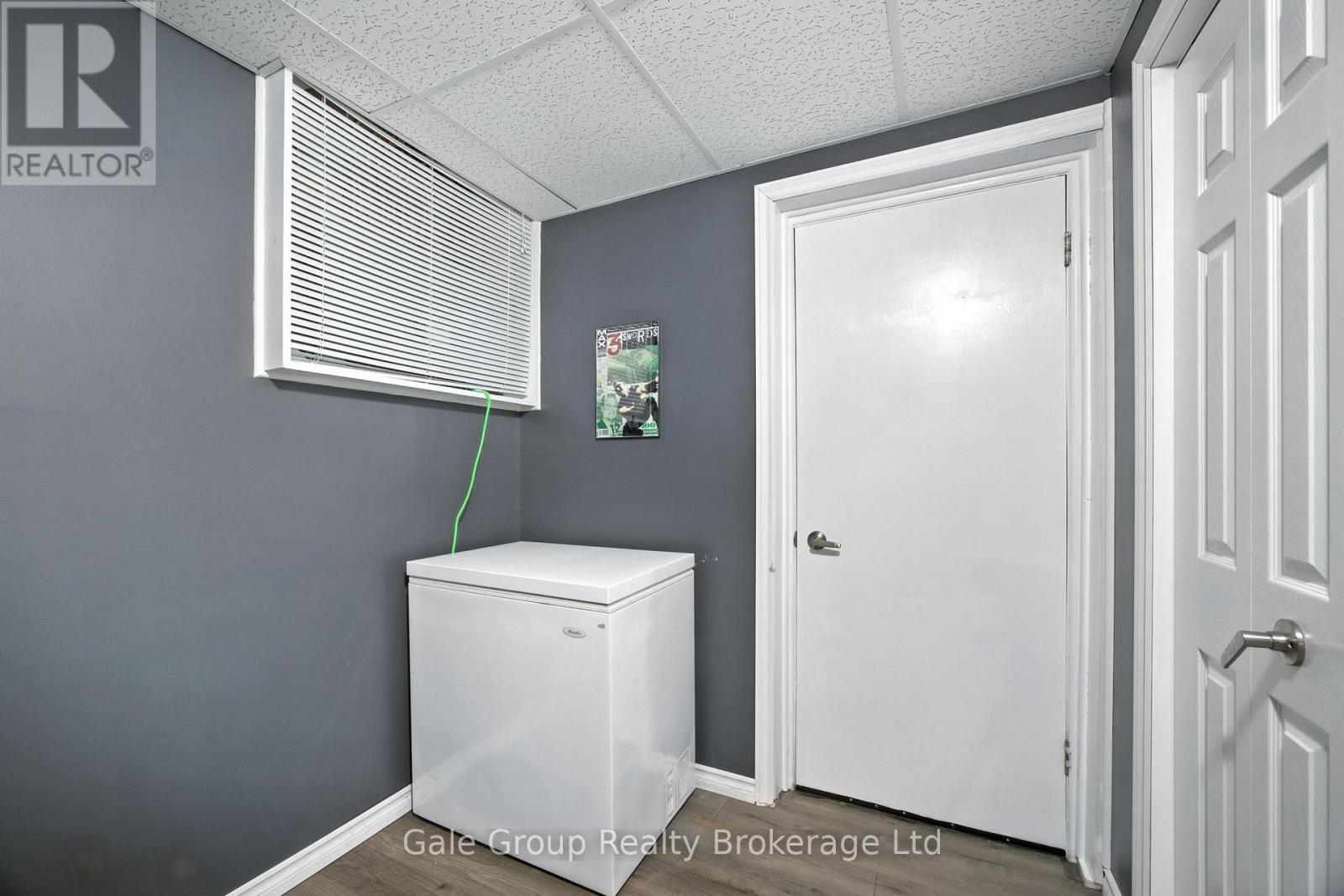 1030 Pearson Drive, Woodstock (Woodstock - North), Ontario  N4S 8V1 - Photo 13 - X13007874