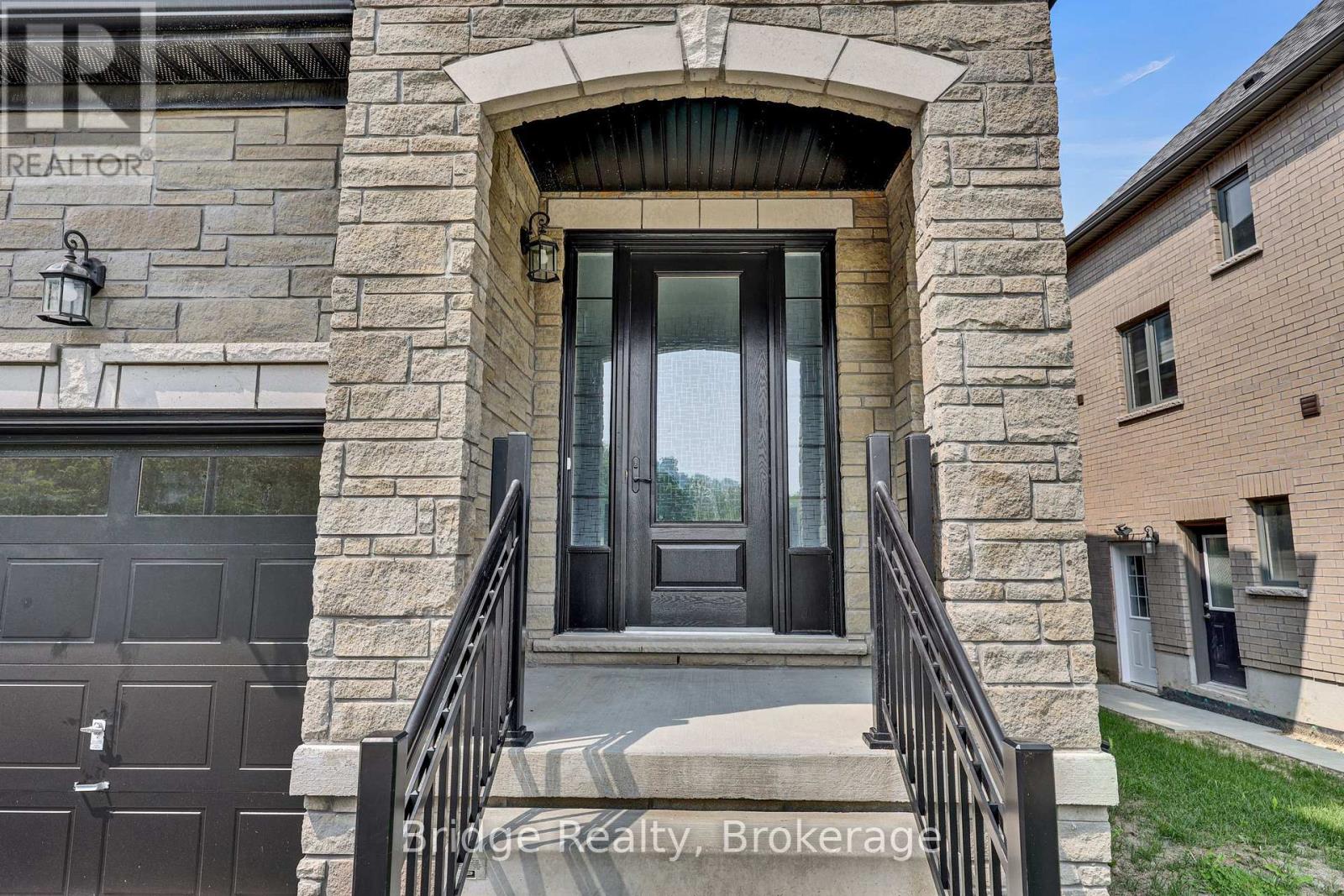 1343 Upper Thames Drive, Woodstock (Woodstock - North), Ontario  N4T 0N1 - Photo 4 - X13008388