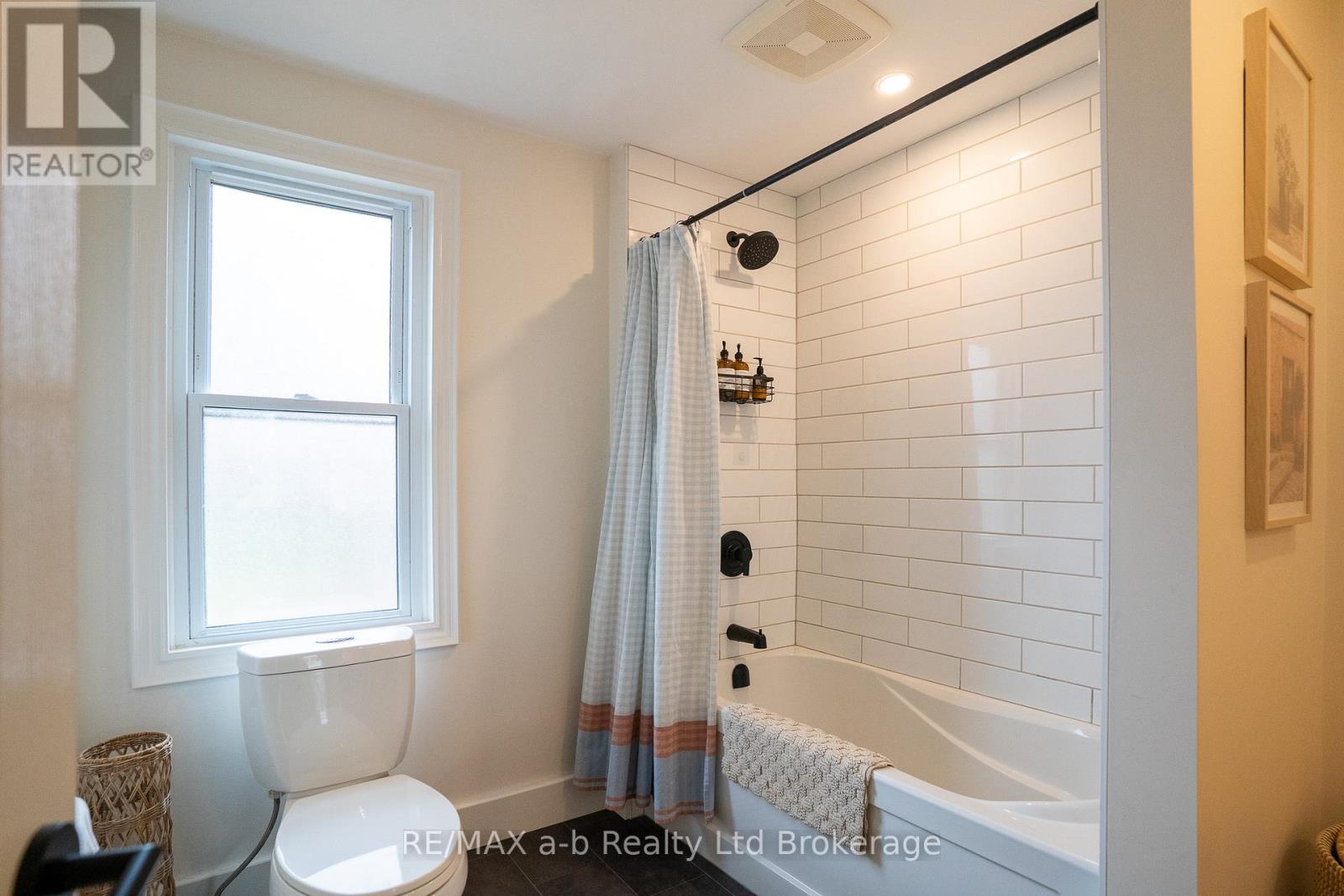 270 Main Street E, Norwich (Otterville), Ontario  N0J 1R0 - Photo 13 - X13008524