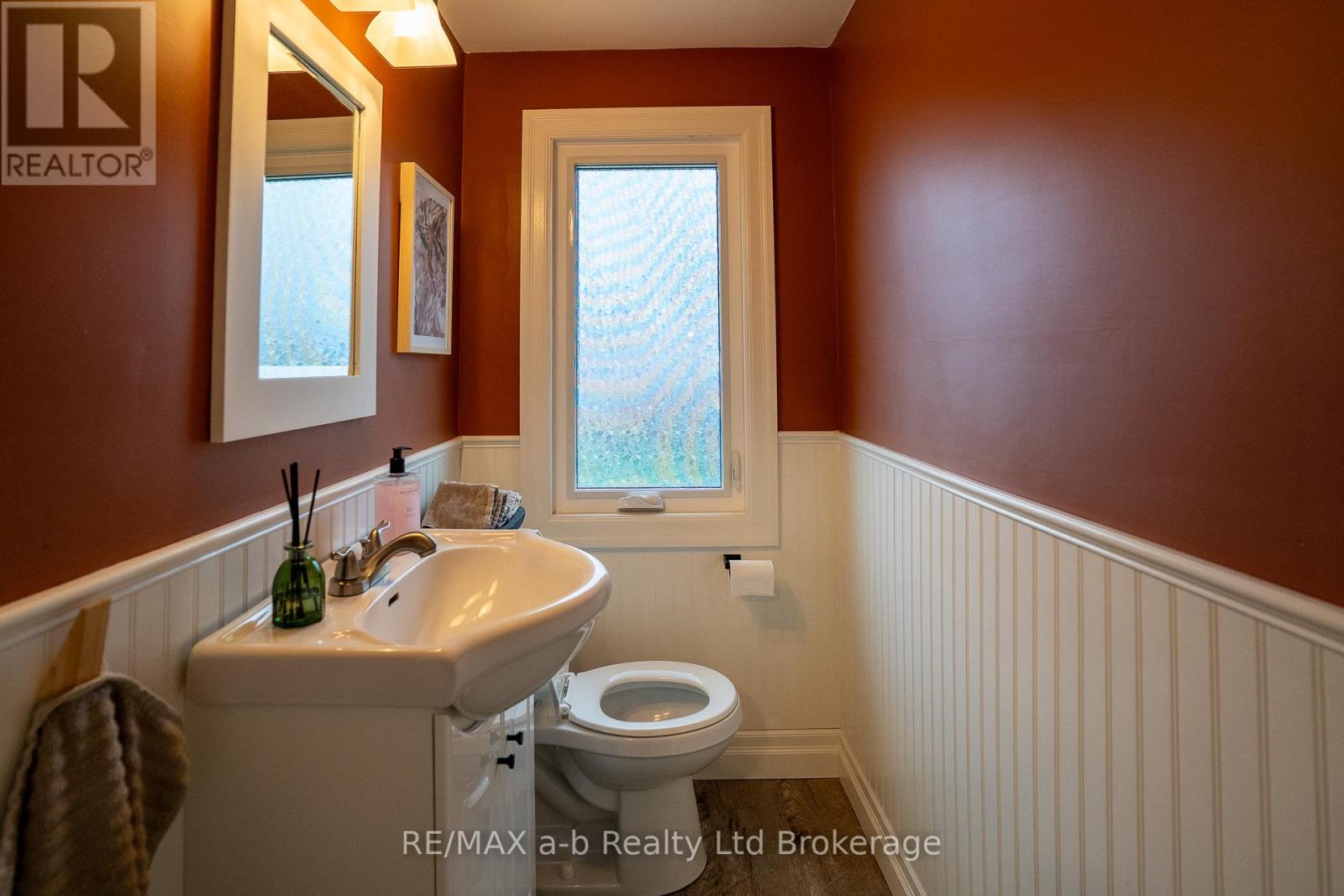 270 Main Street E, Norwich (Otterville), Ontario  N0J 1R0 - Photo 14 - X13008524