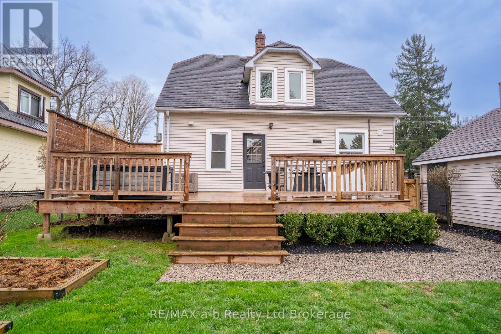 270 Main Street E, Norwich (Otterville), Ontario  N0J 1R0 - Photo 5 - X13008524