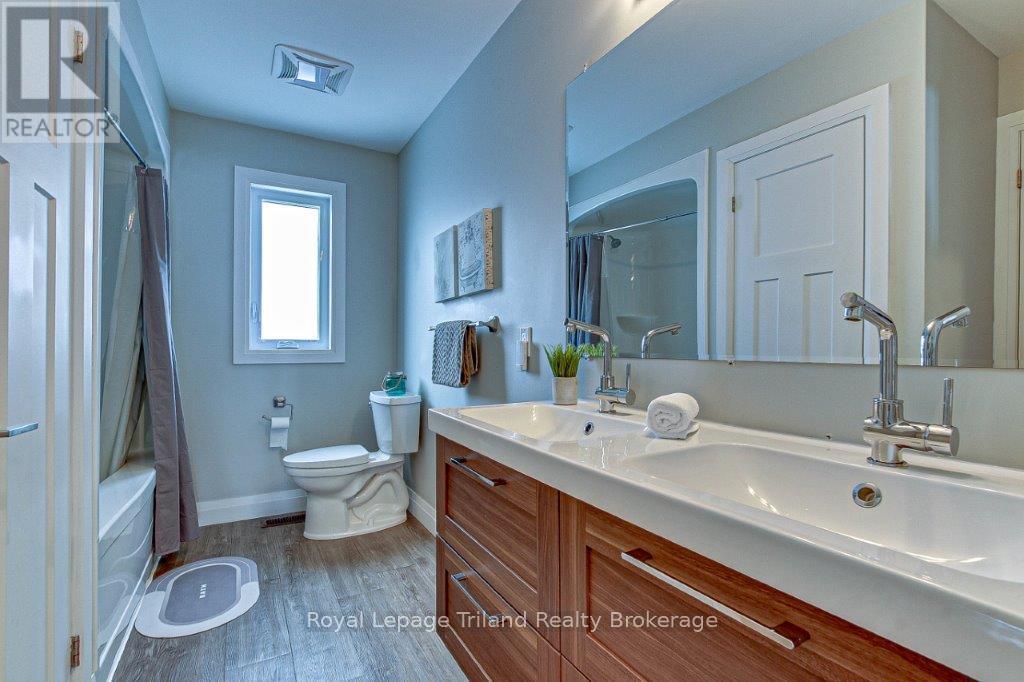 62 Brown Street, Aylmer, Ontario  N5H 3G6 - Photo 11 - X13010654