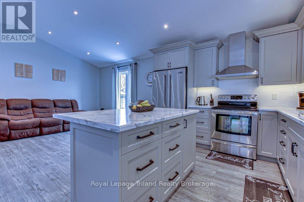 62 Brown Street, Aylmer, Ontario  N5H 3G6 - Photo 7 - X13010654