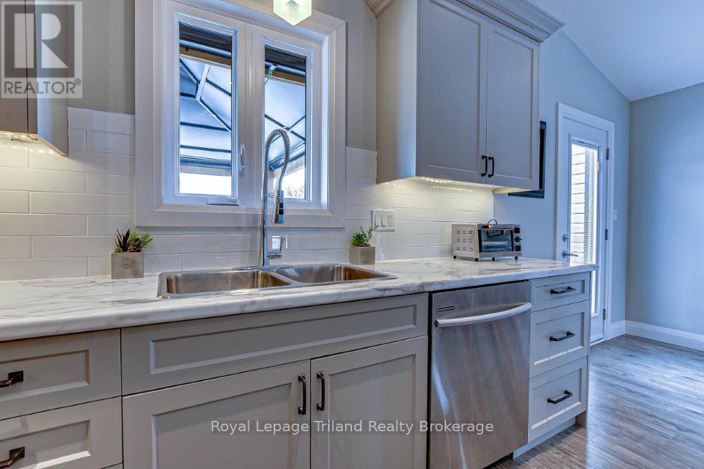 62 Brown Street, Aylmer, Ontario  N5H 3G6 - Photo 9 - X13010654