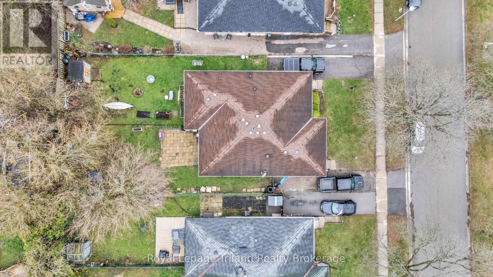 677 & 679 Sevilla Park Place, London East (East C), Ontario  N5Y 4H9 - Photo 11 - X13010772