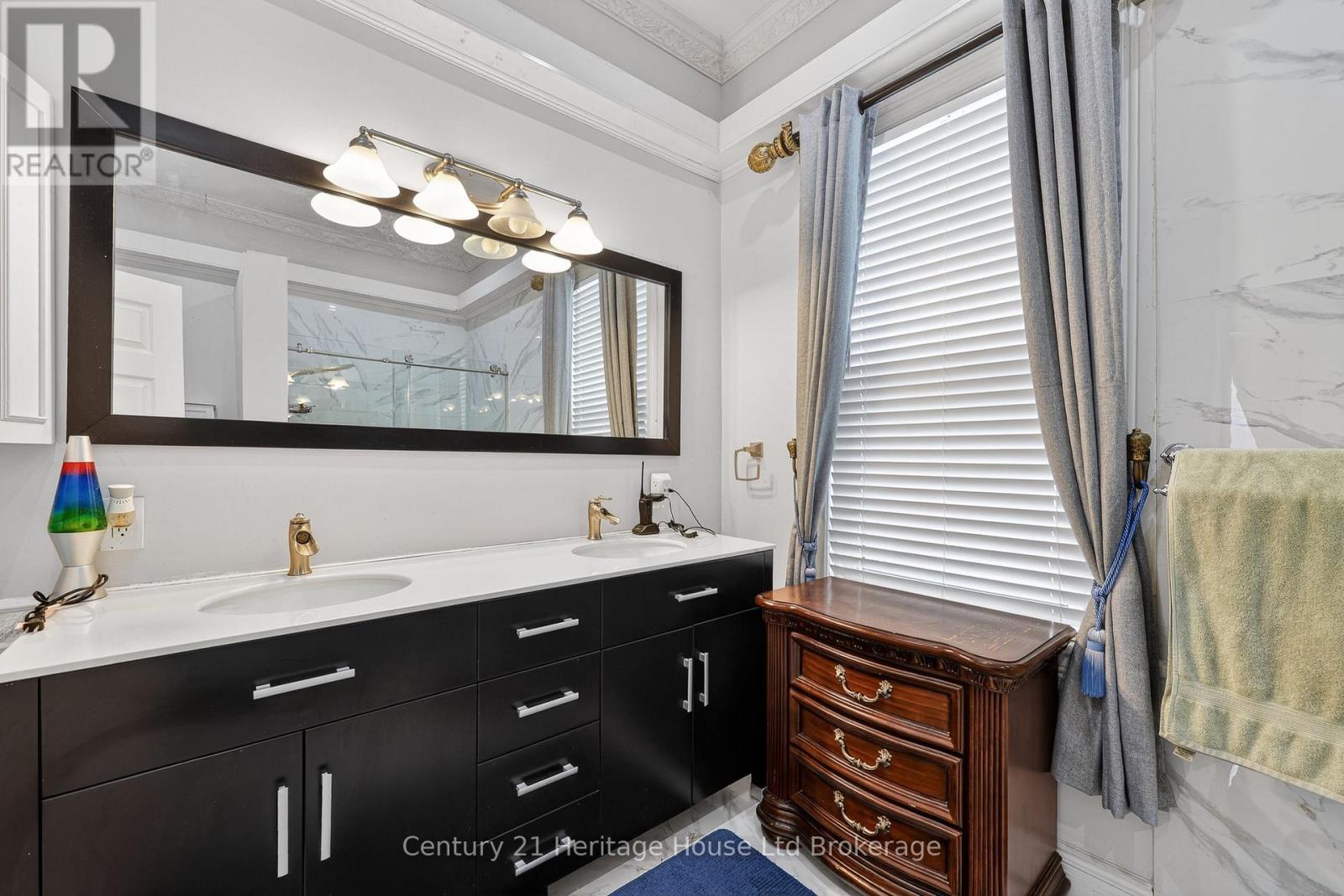 124 East Park Drive, Woodstock (Woodstock - South), Ontario  N4S 3N2 - Photo 11 - X13011806