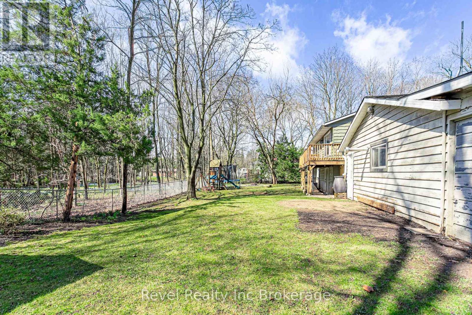 23 Dover Street, Blandford-Blenheim (Wolverton), Ontario  N0J 1G0 - Photo 40 - X13010644