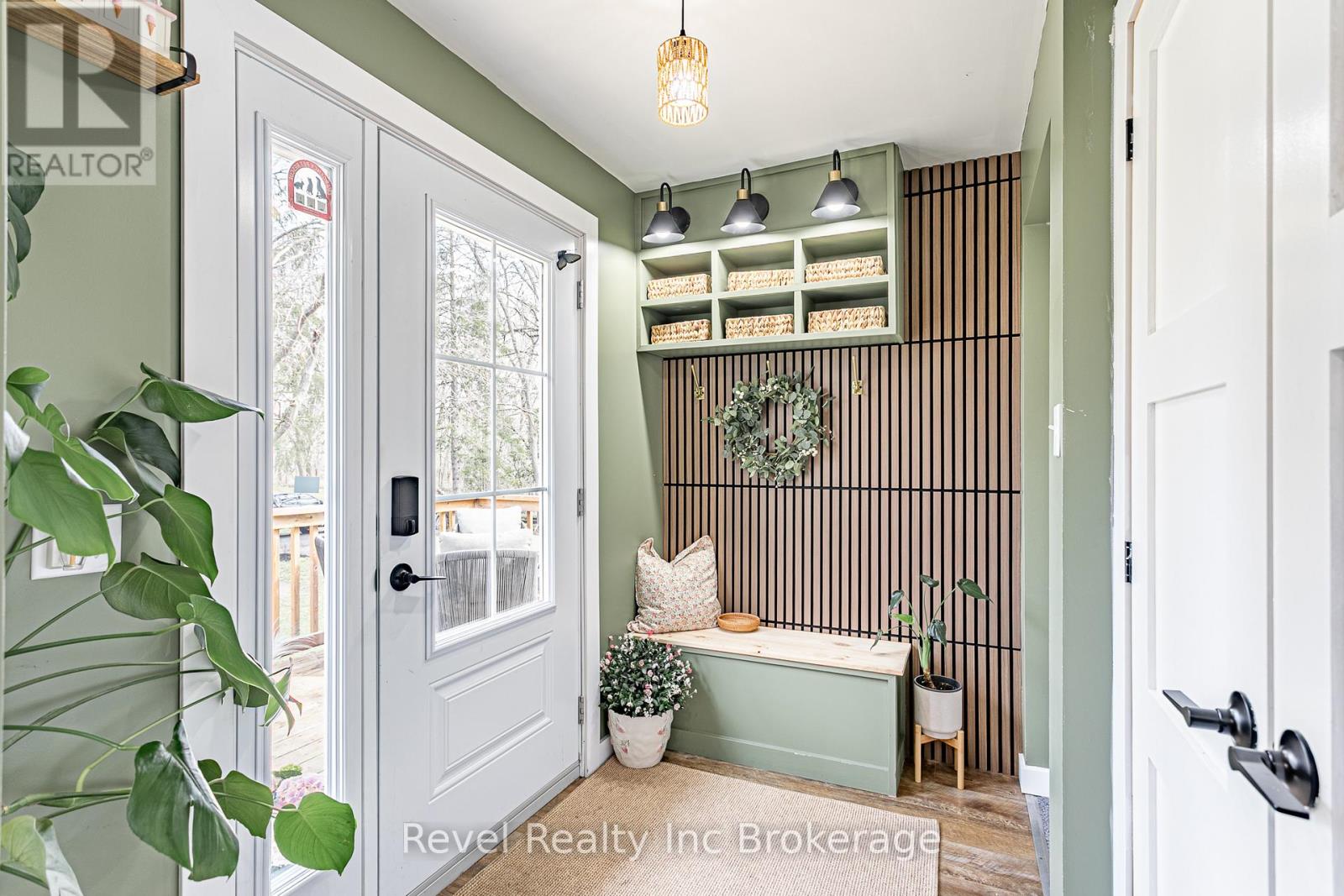 23 Dover Street, Blandford-Blenheim (Wolverton), Ontario  N0J 1G0 - Photo 7 - X13010644