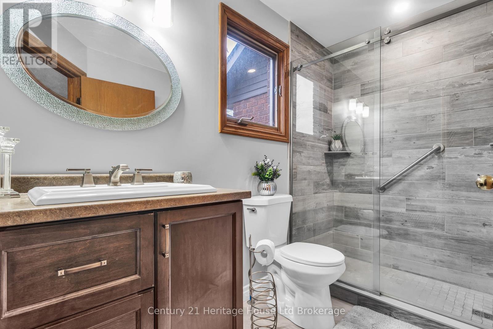 15 Gibson Drive, Tillsonburg, Ontario  N4G 5G4 - Photo 21 - X13012456