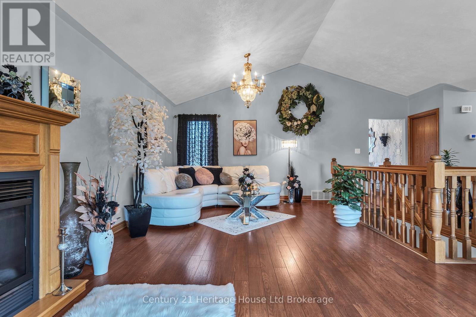 15 Gibson Drive, Tillsonburg, Ontario  N4G 5G4 - Photo 6 - X13012456