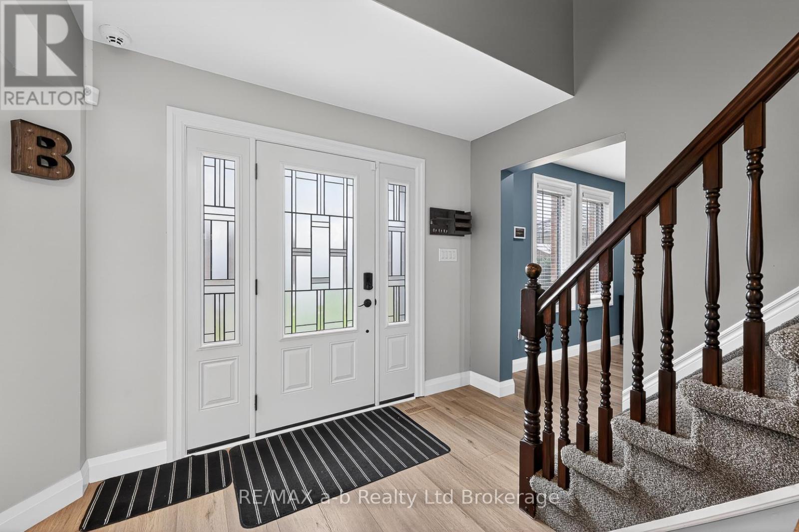 346 Riverview Drive, Strathroy-Caradoc (Ne), Ontario  N7G 4B7 - Photo 11 - X13018228