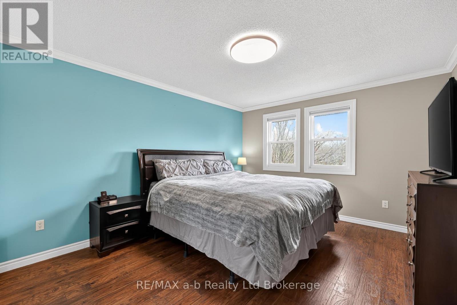 346 Riverview Drive, Strathroy-Caradoc (Ne), Ontario  N7G 4B7 - Photo 14 - X13018228