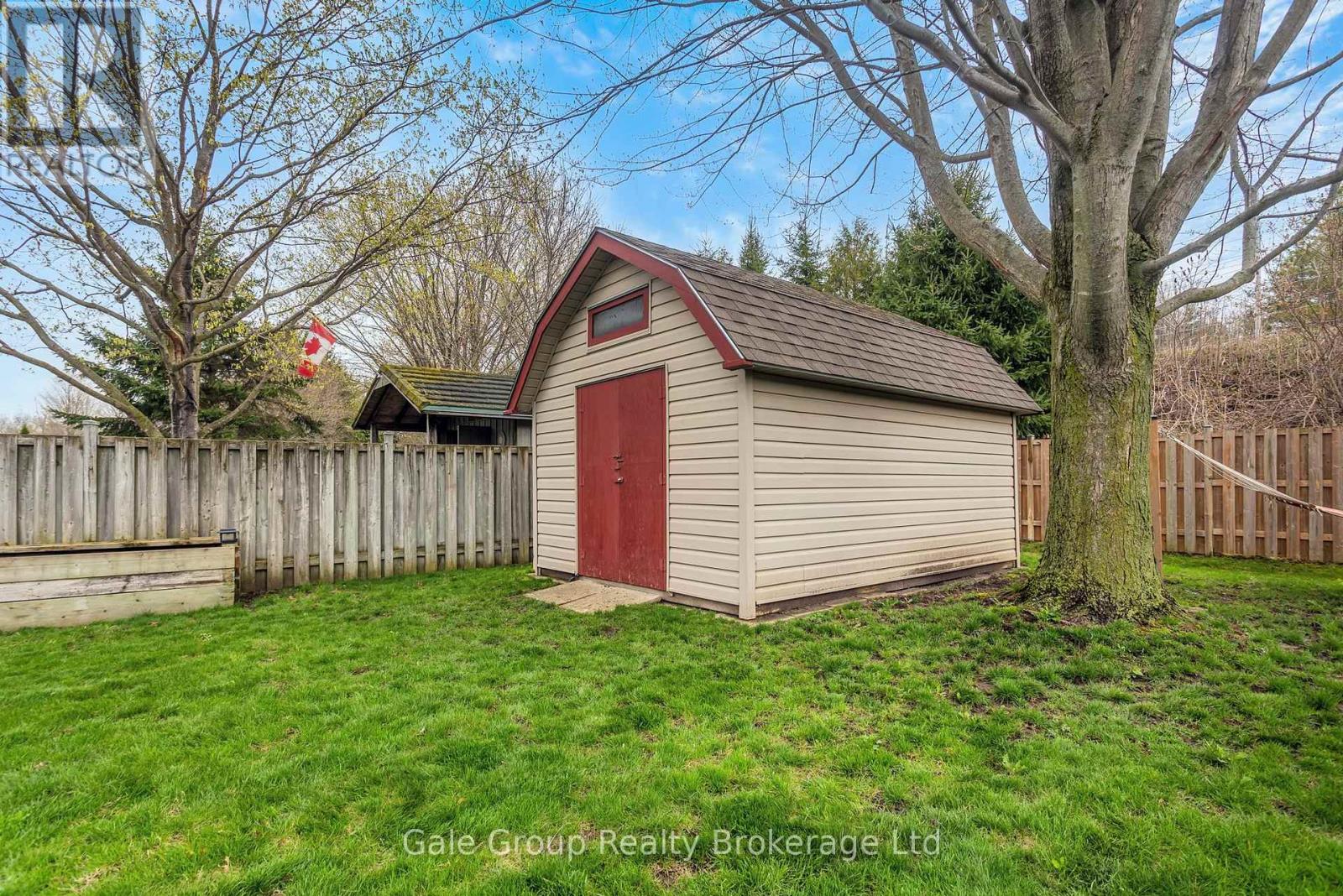 22 Lorraine Avenue, Tillsonburg, Ontario  N4G 4V3 - Photo 37 - X13018246