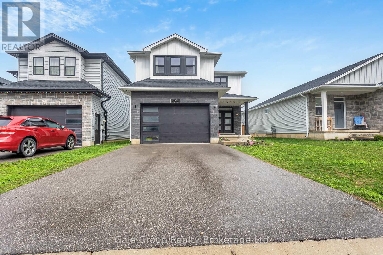 48 Cash Crescent, Ingersoll (Ingersoll - South), Ontario  N5C 0E2 - Photo 2 - X13018754