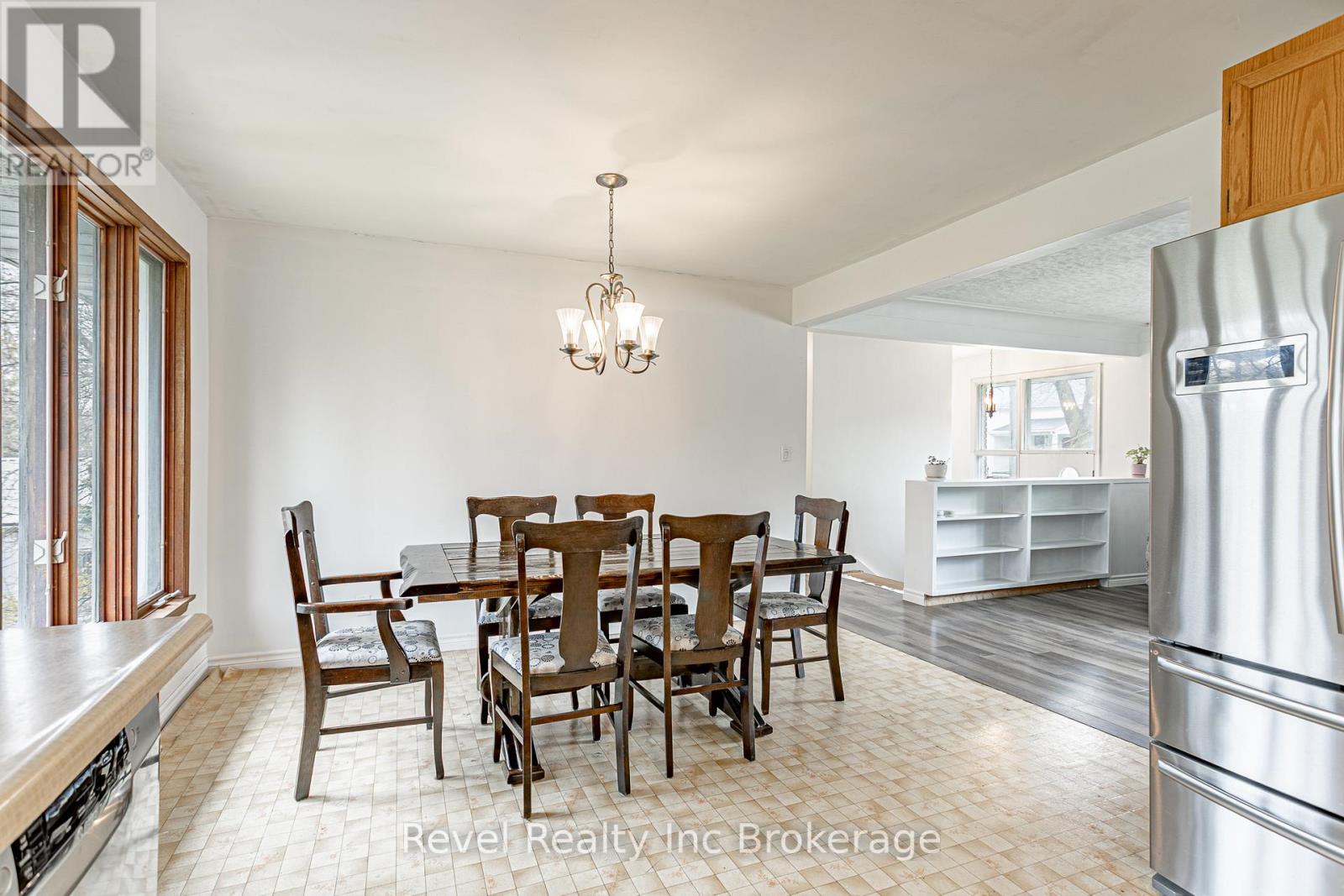 19 Dufferin Street, Ingersoll (Ingersoll - South), Ontario  N5C 2E5 - Photo 10 - X13019780