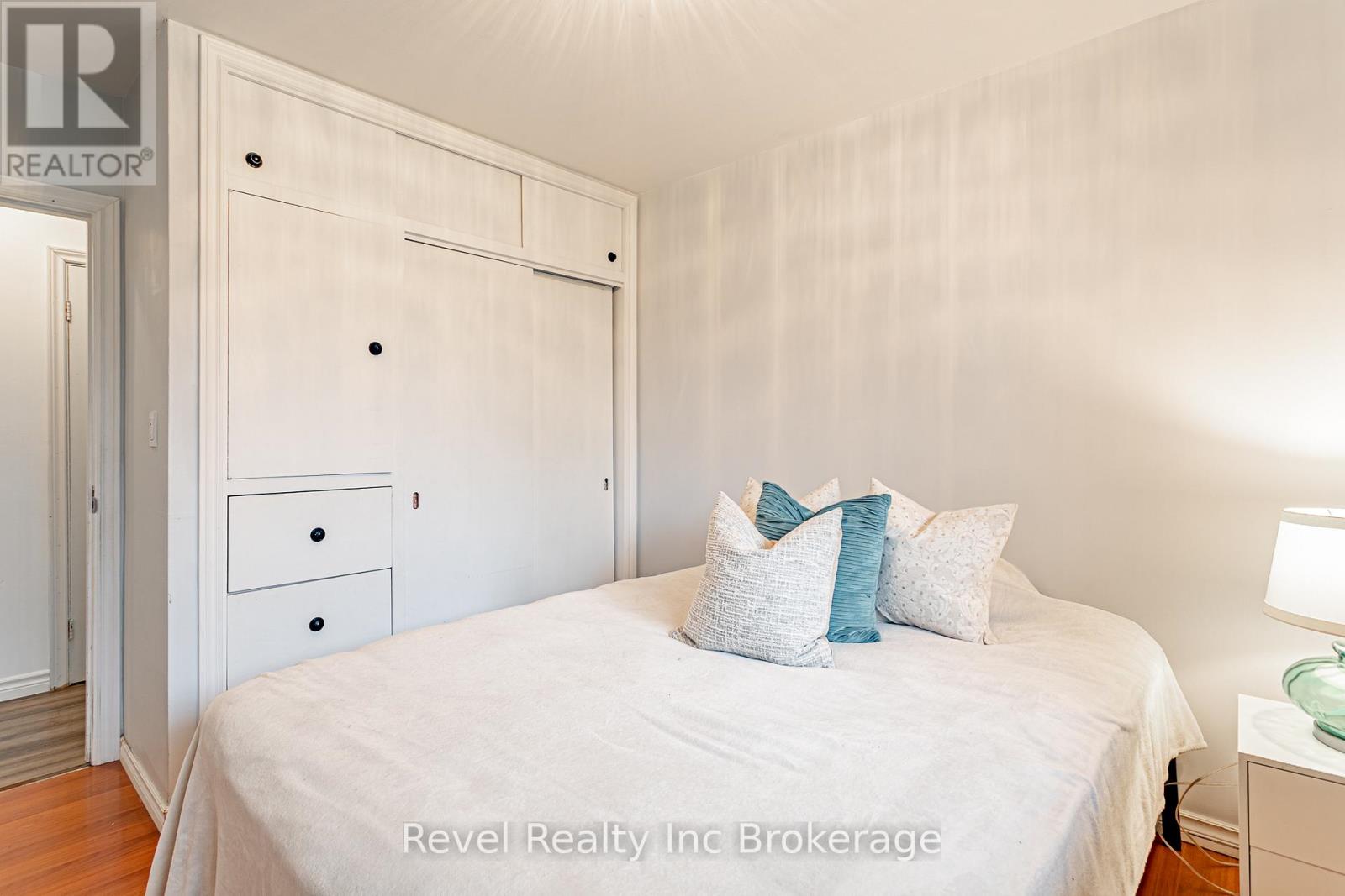 19 Dufferin Street, Ingersoll (Ingersoll - South), Ontario  N5C 2E5 - Photo 12 - X13019780