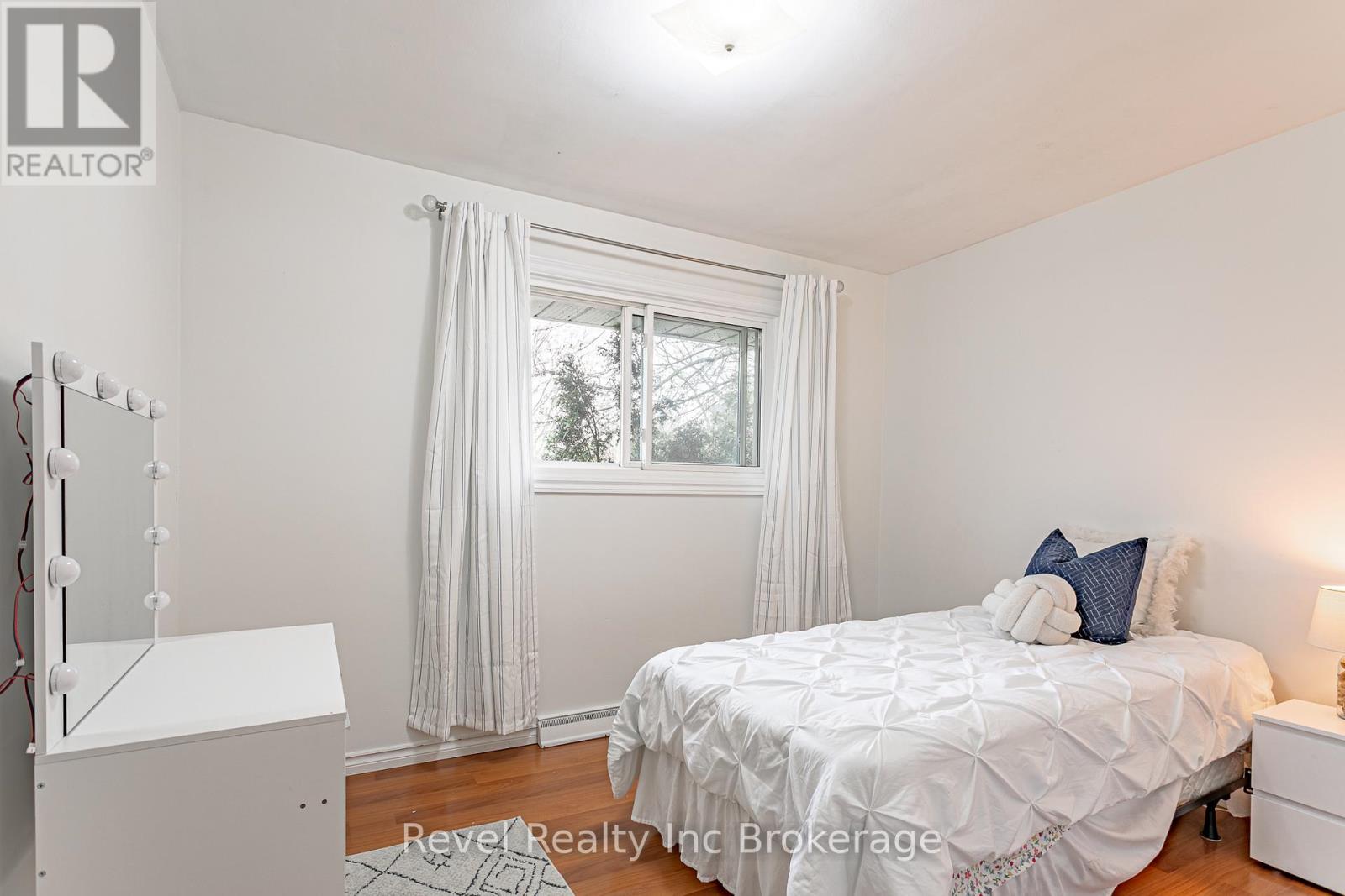 19 Dufferin Street, Ingersoll (Ingersoll - South), Ontario  N5C 2E5 - Photo 15 - X13019780