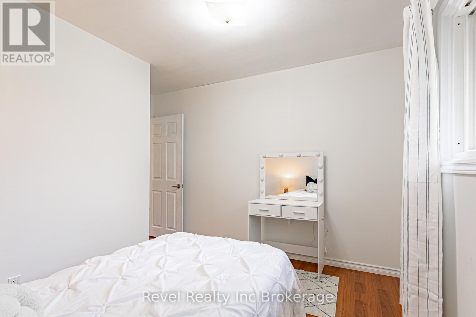 19 Dufferin Street, Ingersoll (Ingersoll - South), Ontario  N5C 2E5 - Photo 16 - X13019780